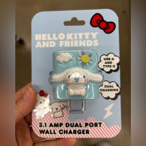 NWT Licensed Cinnamoroll 3.1 amp dual port wall charger